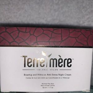 Terre mére Rosehip Hibiscus Anti-Stress NightCream